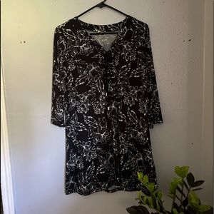 Sandiva Black and white floral dress Size S